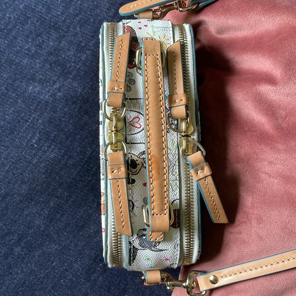 Disney Dooney Ambler Dog Sketch Crossbody Purse - Picture 3 of 10